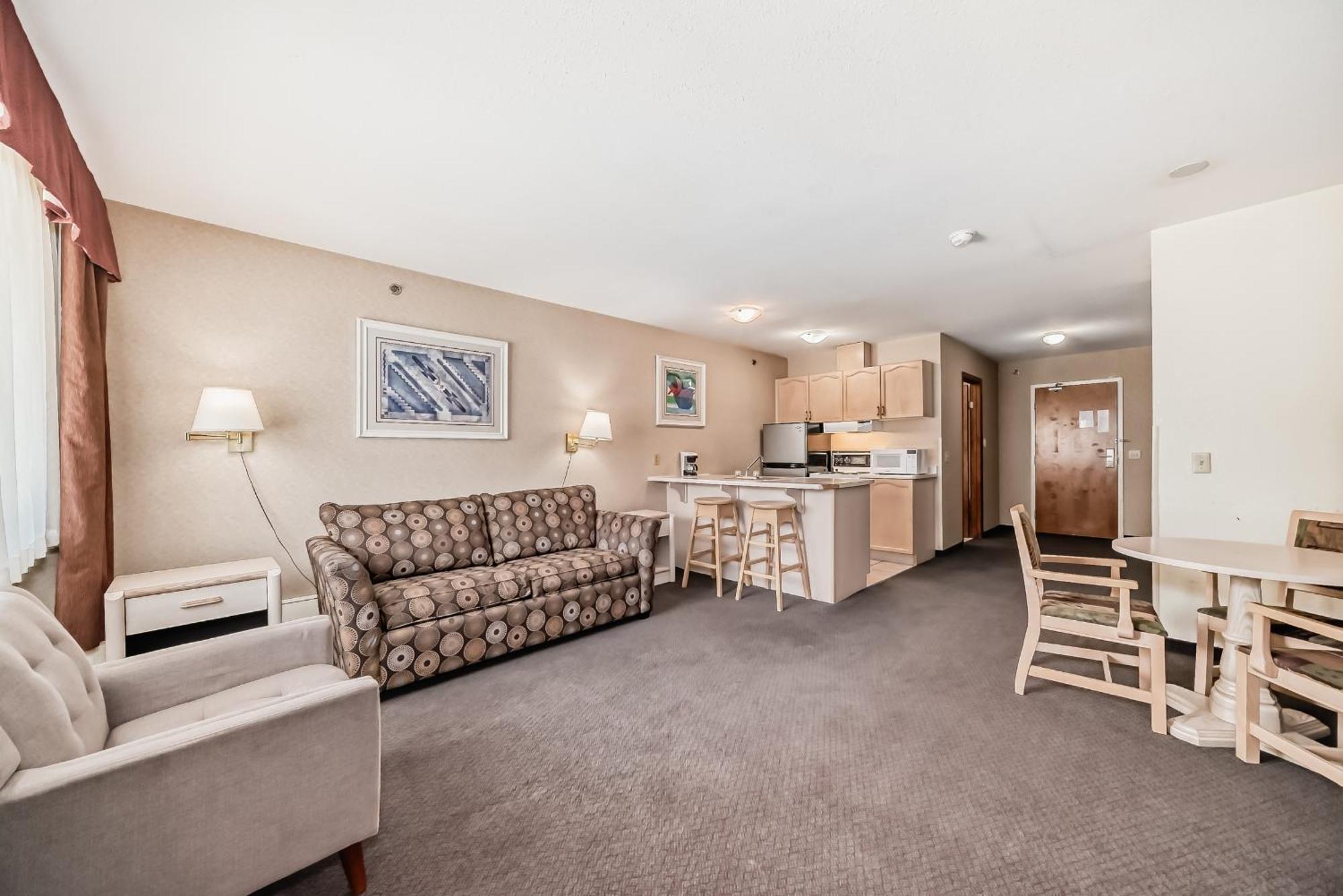 Stony Plain Inn & Suites Exterior foto